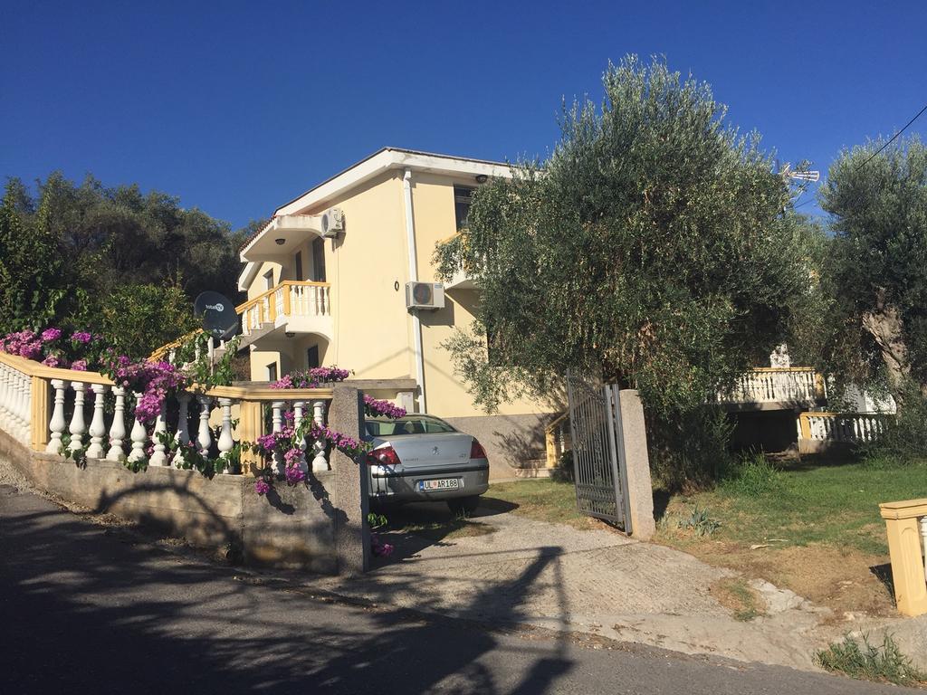 Apartment Spuza Ulcinj Exteriör bild